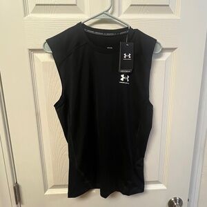 Mens Under Armour Heatgeat sleeveless compression top. Lg